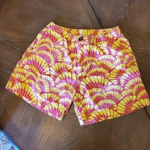 Chubbies yellow and pink geometric oar print cotton shorts medium